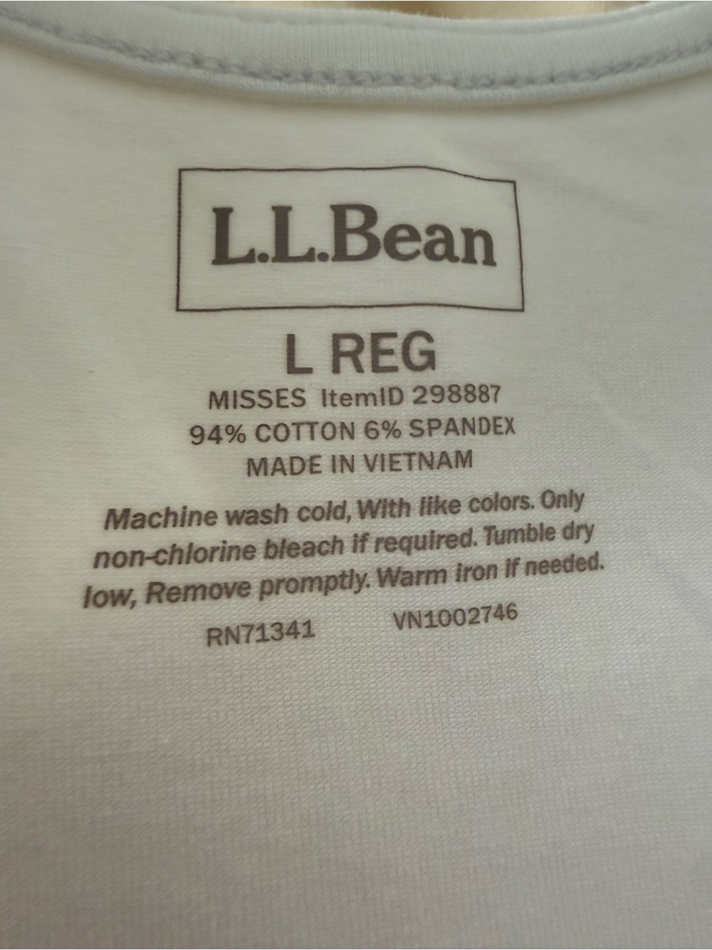 LL Bean Unshrinkable Layering Tank Bundle of Three White Gray Cream Large NEW - Picture 8 of 10